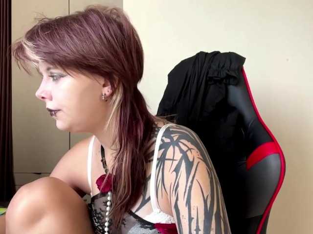 FaithMaffitt live cam on BongaCams