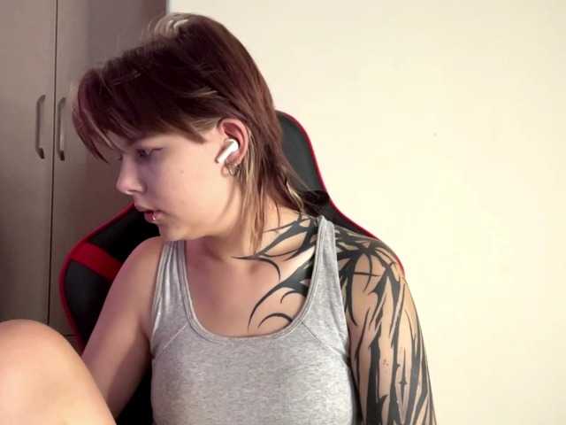 FaithMaffitt live cam on BongaCams