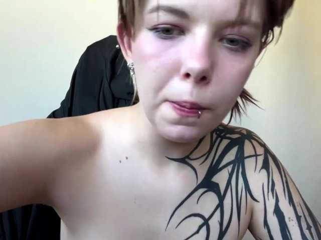 FaithMaffitt live cam on BongaCams