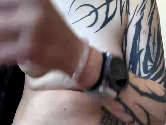 FaithMaffitt live cam on BongaCams
