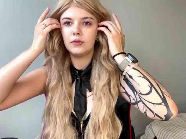 FaithMaffitt webcam