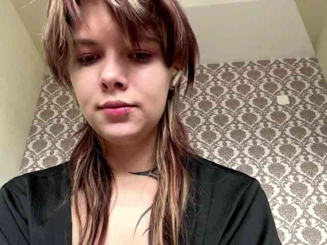 FaithMaffitt webcam