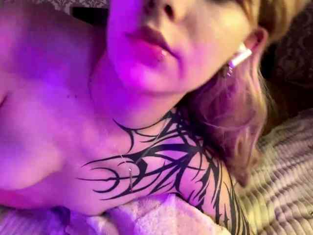 FaithMaffitt webcam
