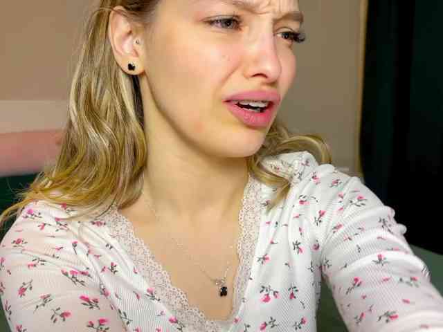 cute-honey webcam