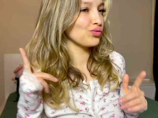 cute-honey webcam