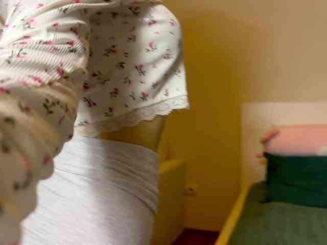 cute-honey webcam