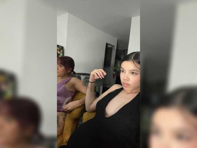 DirtyLadys69 live cam on BongaCams