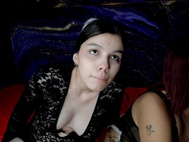 DirtyLadys69 live cam on BongaCams