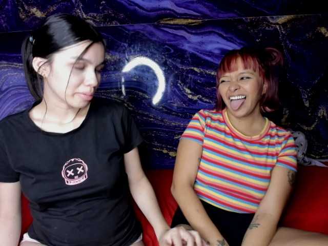 DirtyLadys69 live cam on BongaCams