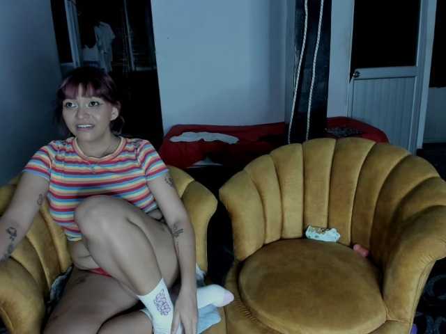 DirtyLadys69 live cam on BongaCams