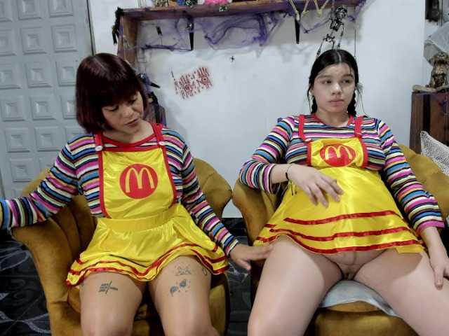 DirtyLadys69 live cam on BongaCams
