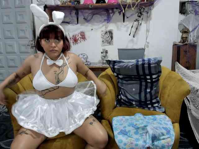 DirtyLadys69 webcam
