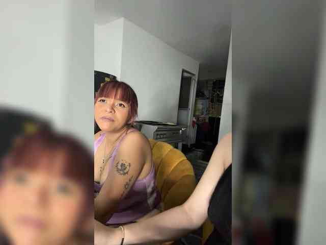 DirtyLadys69 webcam
