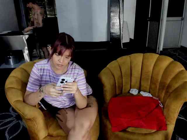 DirtyLadys69 webcam
