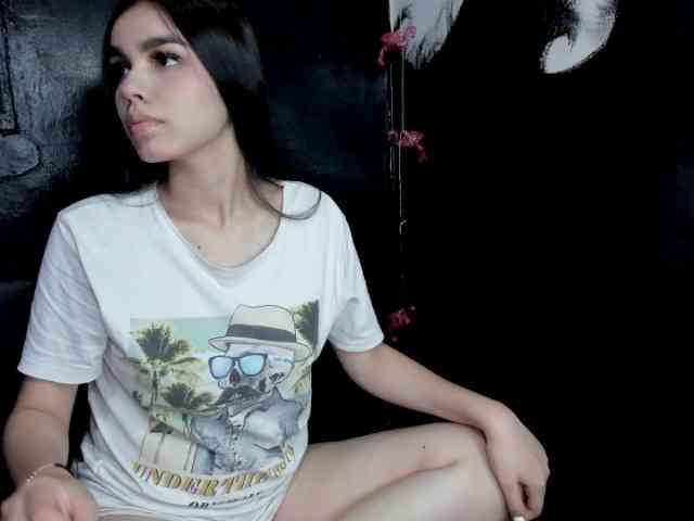 DirtyLadys69 webcam