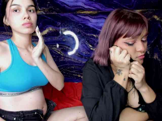 DirtyLadys69 webcam