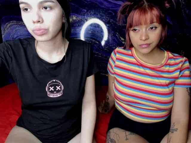 DirtyLadys69 webcam