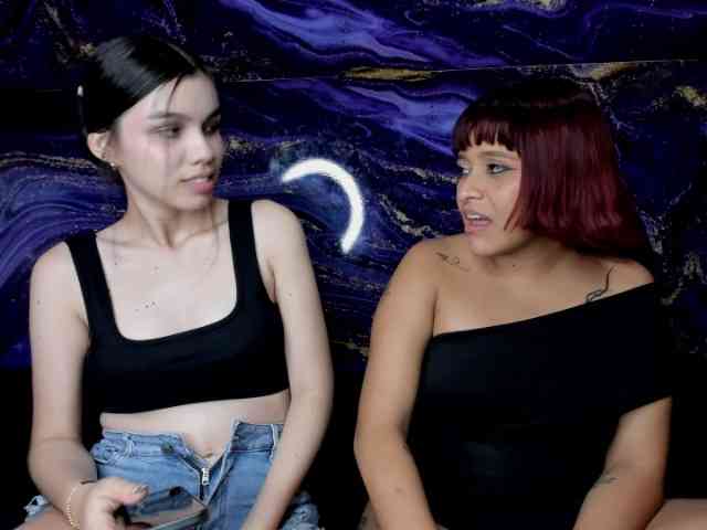 DirtyLadys69 webcam