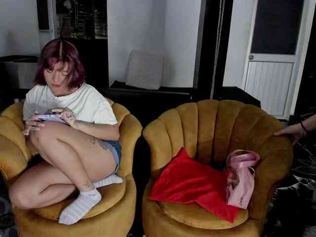 DirtyLadys69 webcam