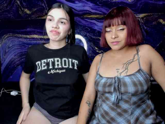 DirtyLadys69 webcam