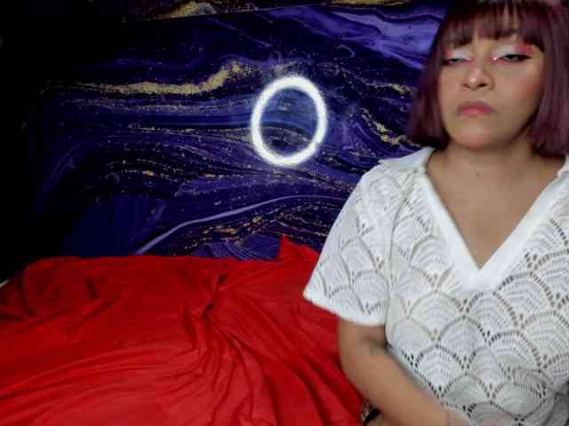 DirtyLadys69 webcam