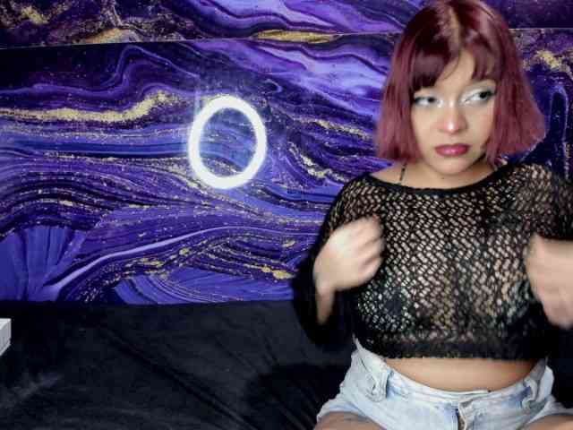 DirtyLadys69 webcam