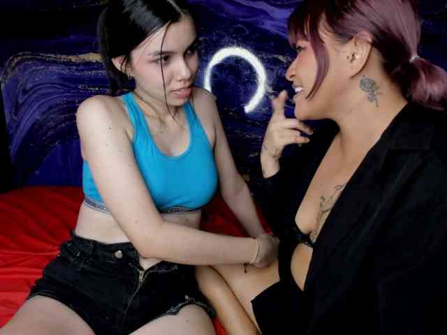 DirtyLadys69 webcam
