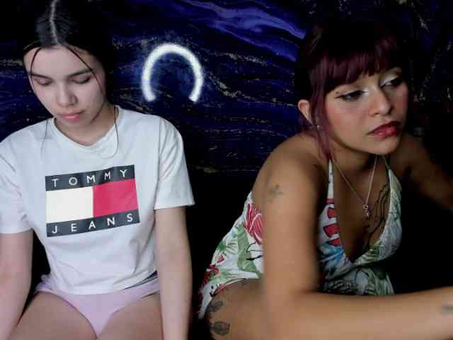 DirtyLadys69 webcam