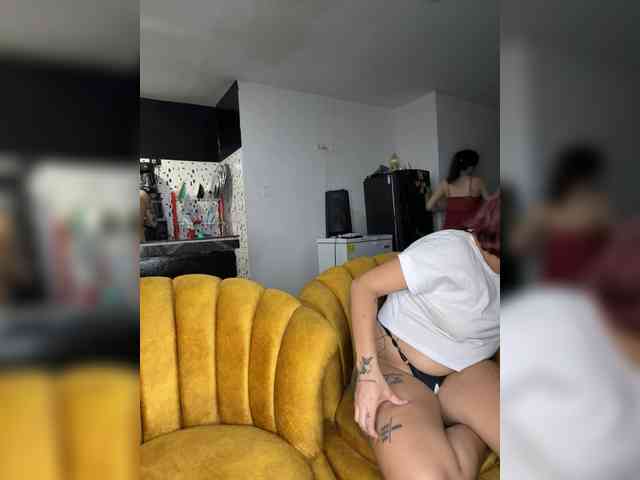 DirtyLadys69 webcam