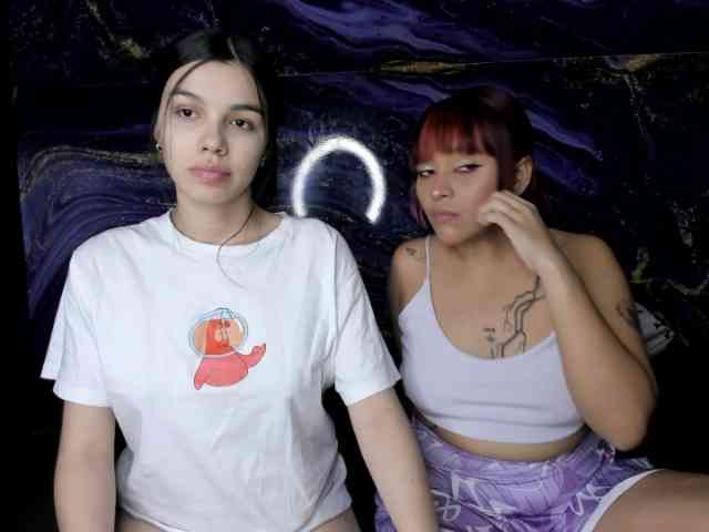 DirtyLadys69 webcam