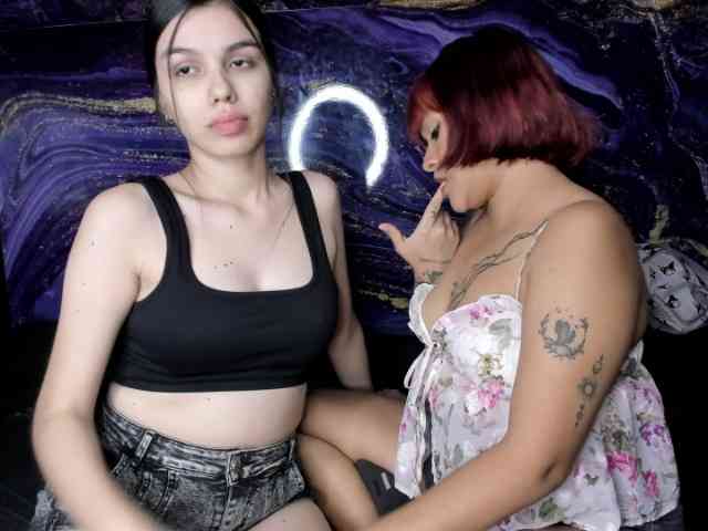 DirtyLadys69 webcam
