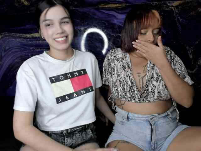 DirtyLadys69 webcam