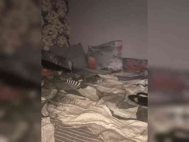 Karina-12 webcam