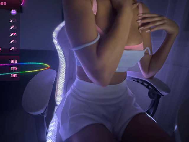 MollyLoveX live cam on BongaCams