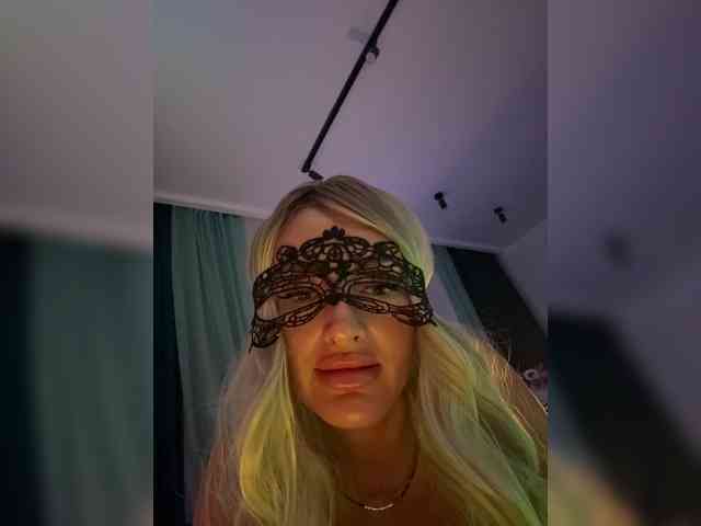 AlisaLoveX