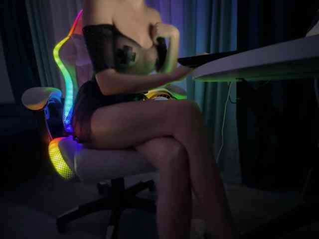 AlisaLoveX webcam