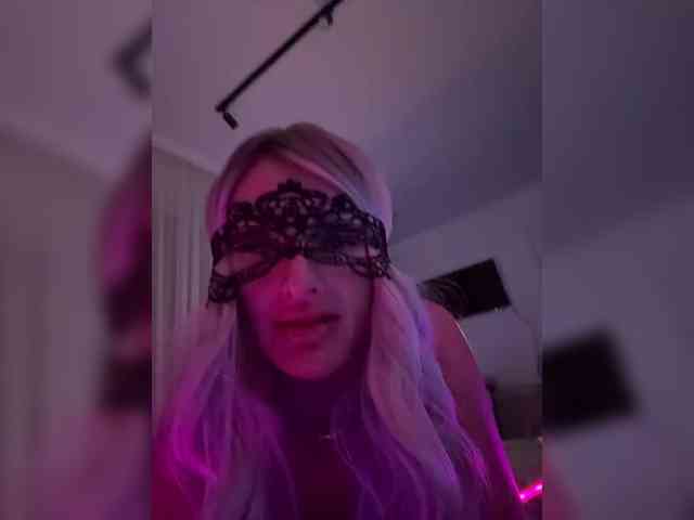 AlisaLoveX