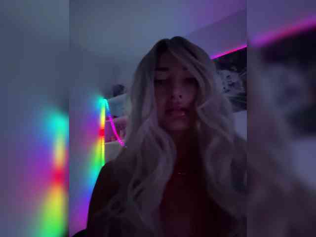 AlisaLoveX