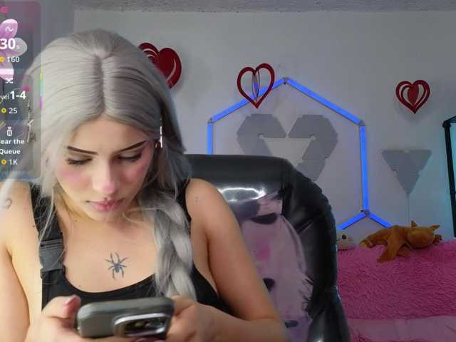ElyCandyCurse live cam on BongaCams