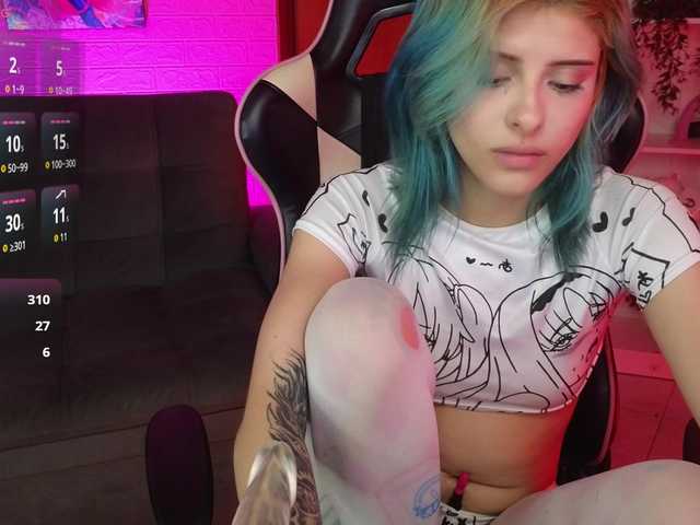 ElyCandyCurse live cam on BongaCams
