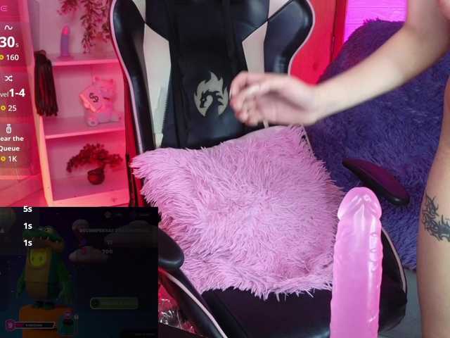 ElyCandyCurse live cam on BongaCams