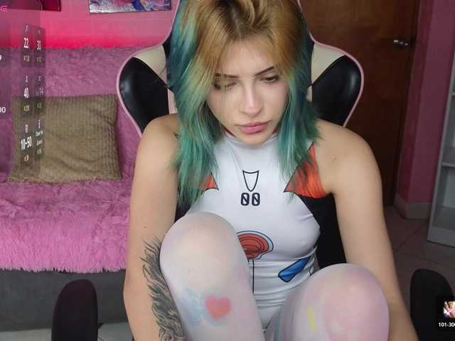 ElyCandyCurse live cam on BongaCams