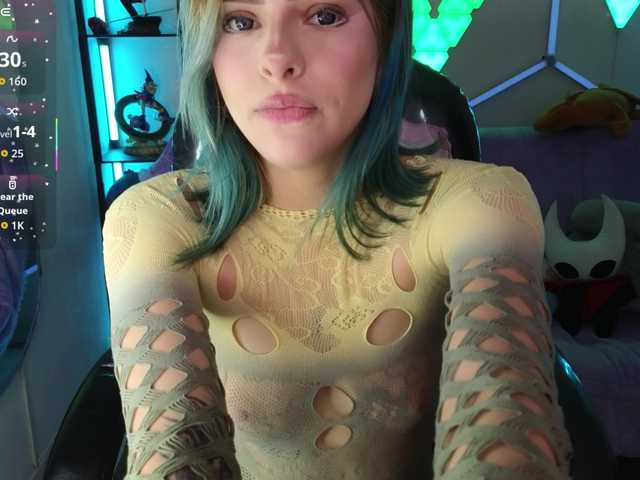 ElyCandyCurse live cam on BongaCams