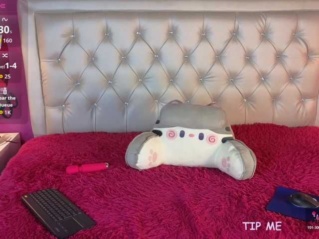 ElyCandyCurse live cam on BongaCams