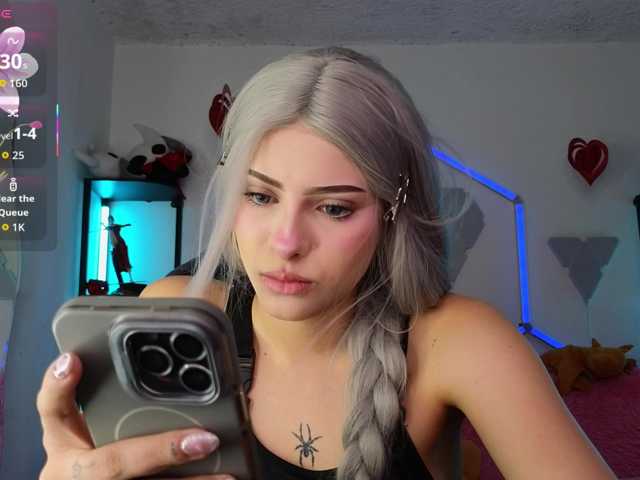 ElyCandyCurse live cam