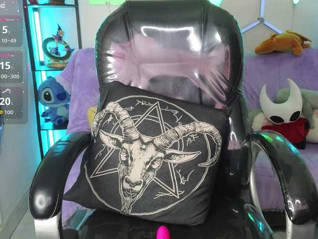 ElyCandyCurse live cam on BongaCams