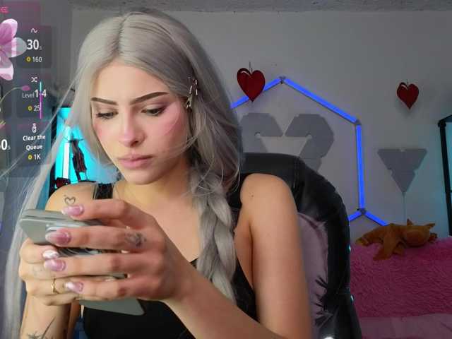 ElyCandyCurse live cam