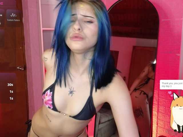 ElyCandyCurse live cam on BongaCams