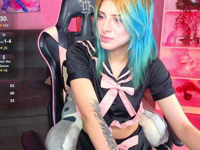 ElyCandyCurse live cam on BongaCams