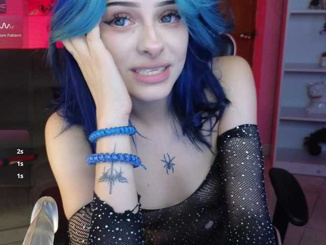 ElyCandyCurse live cam on BongaCams